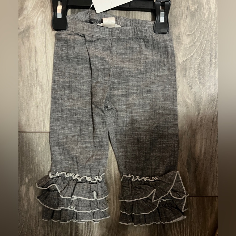 SweetHoney Gray Ruffle Bottoms